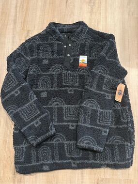 Cozy Black & Gray Patterned Sherpa Pullover